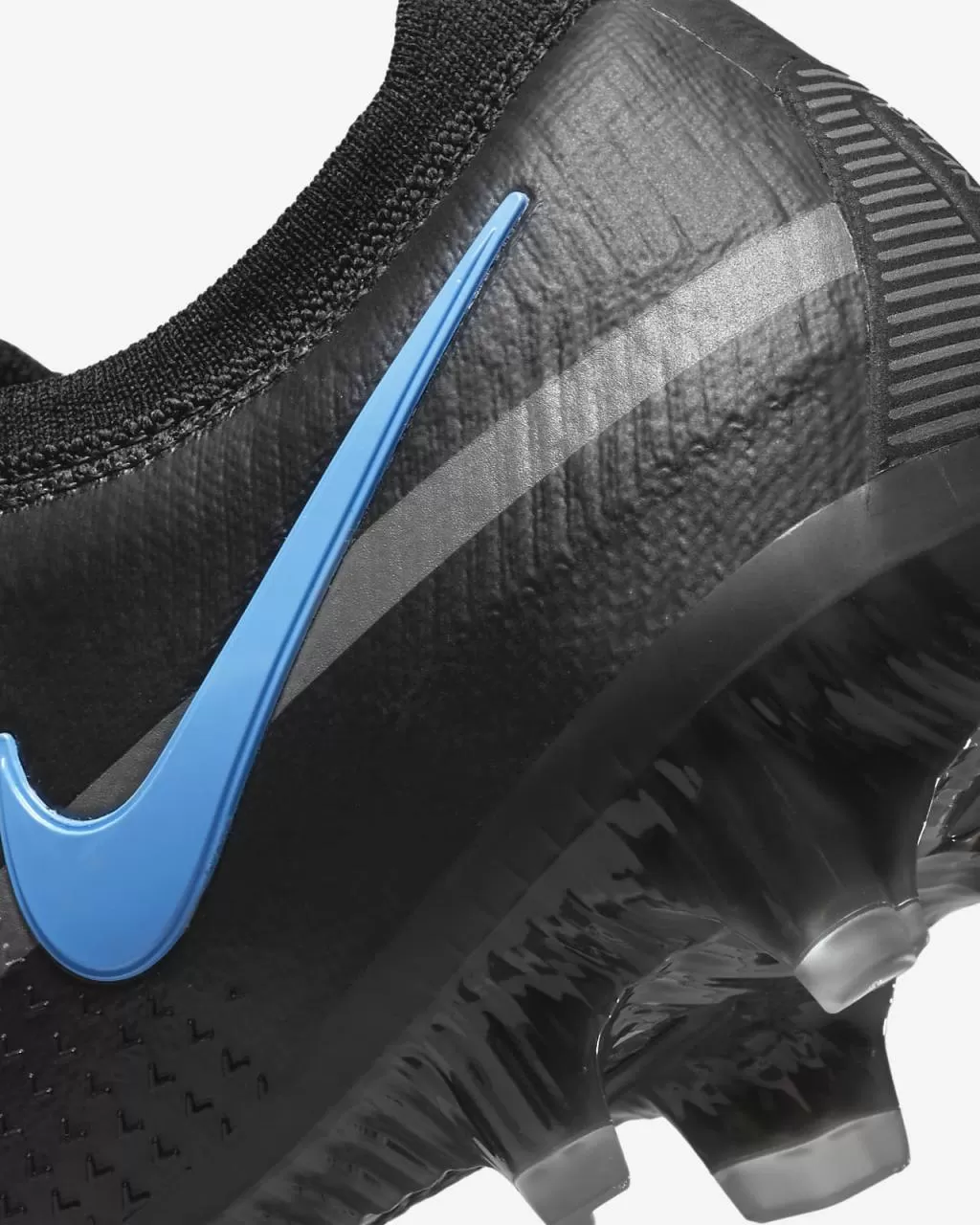 Бутсы профессиональные Nike Phantom GT2 Elite FG
