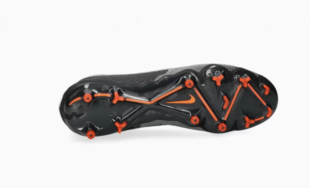 Бутсы профессиональные Nike Phantom GX Elite FG
