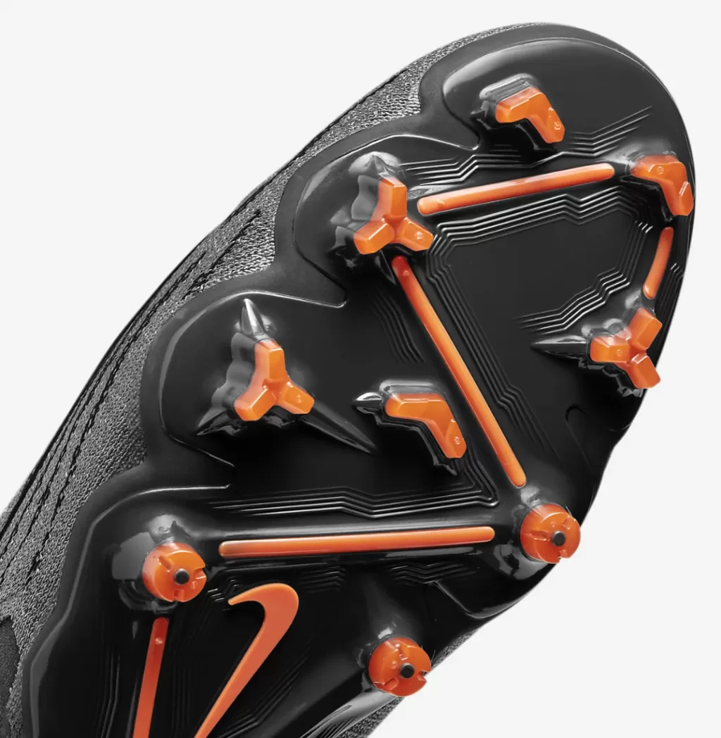 Бутсы профессиональные Nike Phantom GX Elite FG