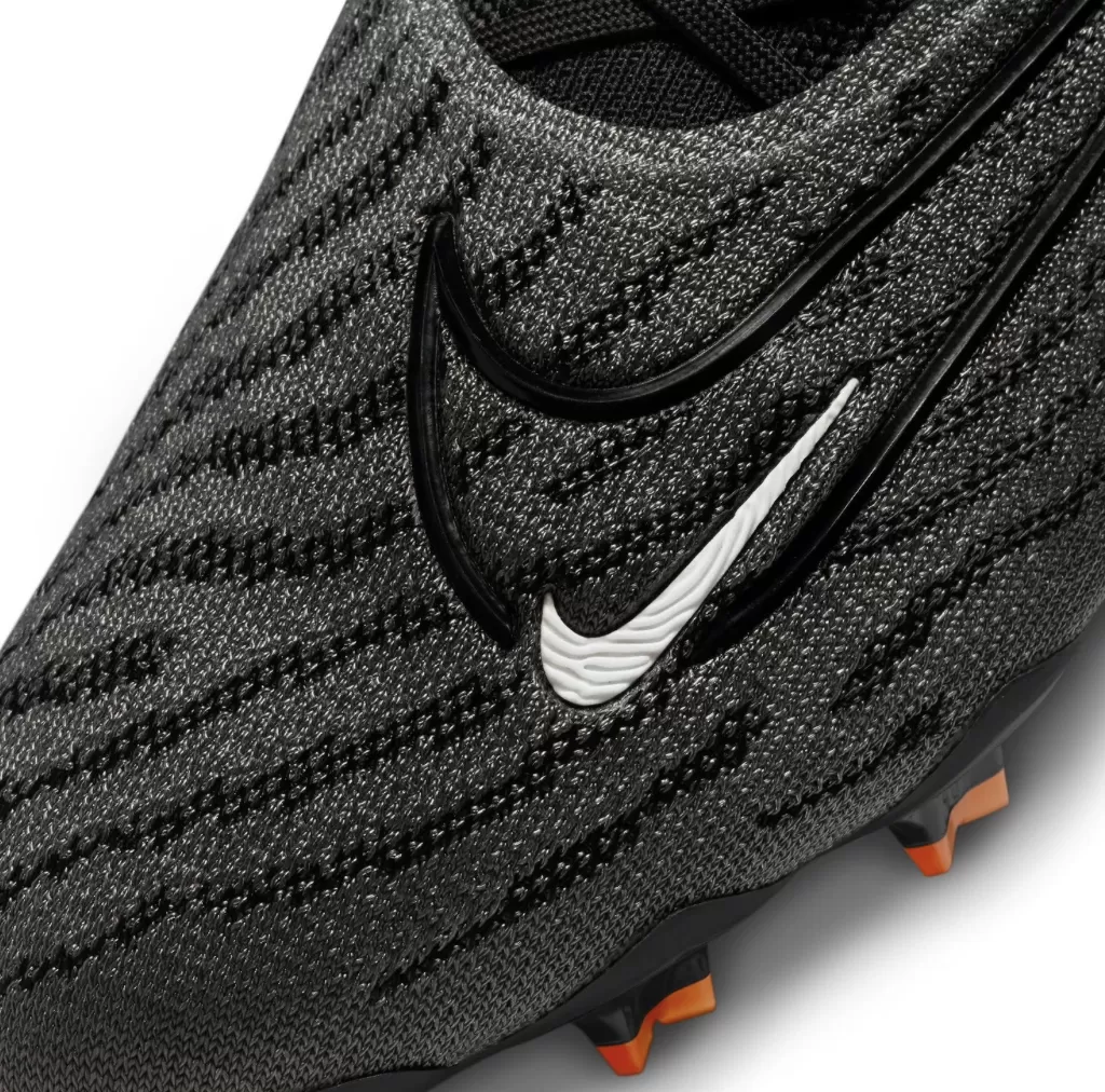 Бутсы профессиональные Nike Phantom GX Elite FG