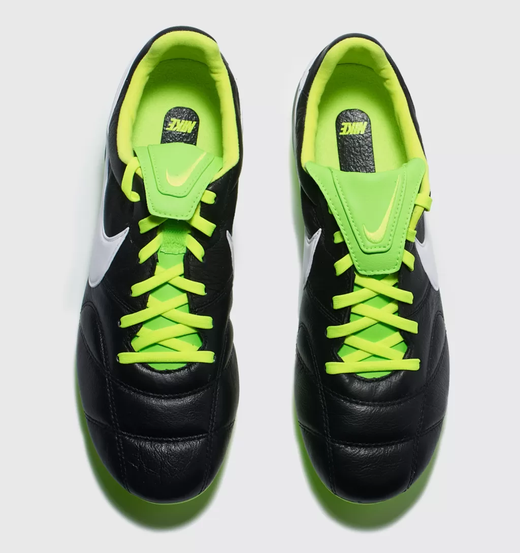 Бутсы профессиональные Nike Premier II FG