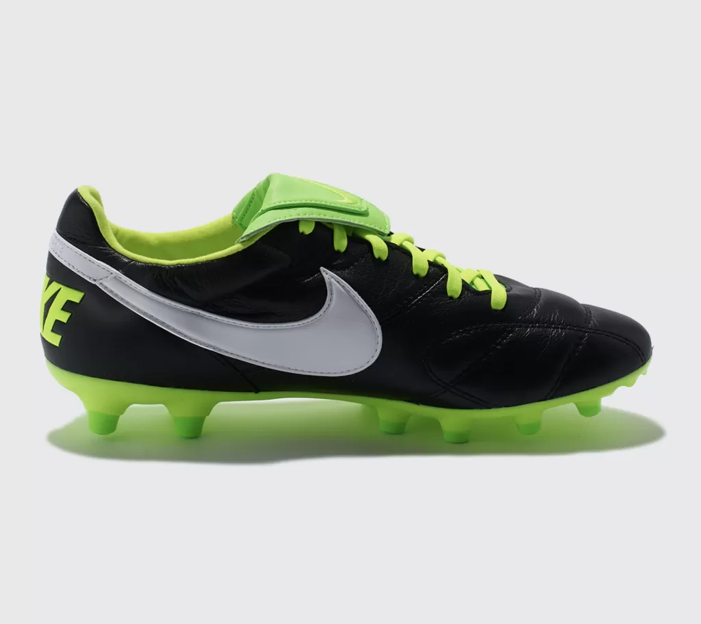 Бутсы профессиональные Nike Premier II FG