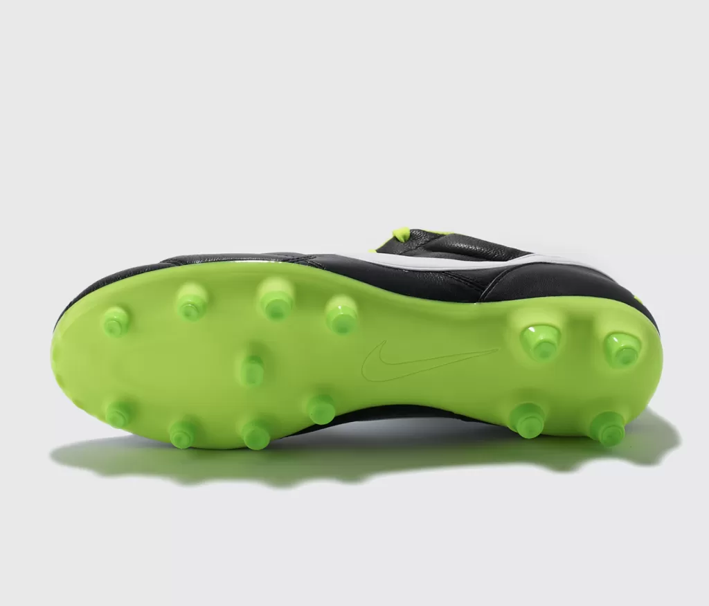 Бутсы профессиональные Nike Premier II FG