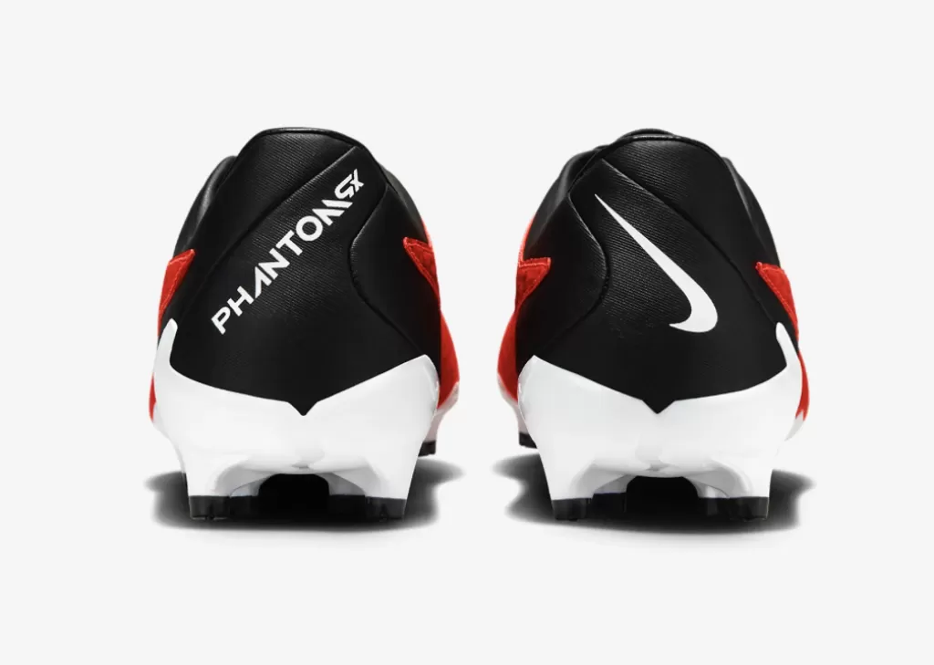 Бутсы Nike Phantom GX Academy FG