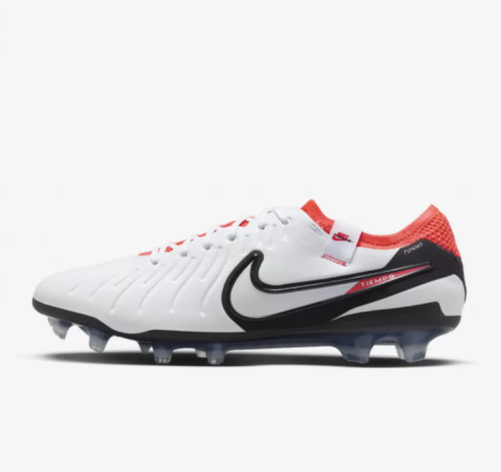 Бутсы профессиональные Nike Tiempo Legend 10 Elite FG