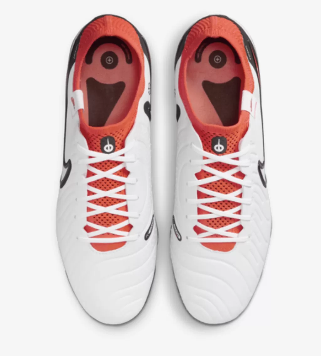 Бутсы профессиональные Nike Tiempo Legend 10 Elite FG
