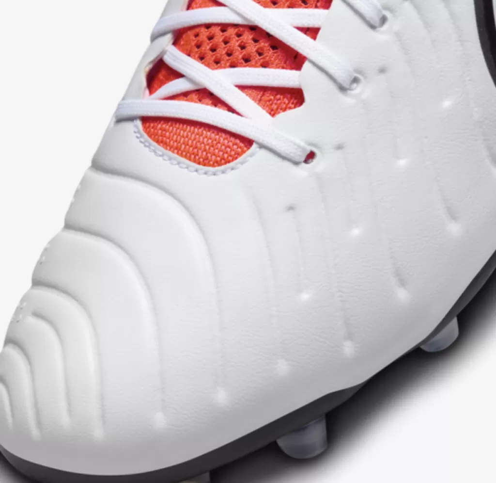 Бутсы профессиональные Nike Tiempo Legend 10 Elite FG