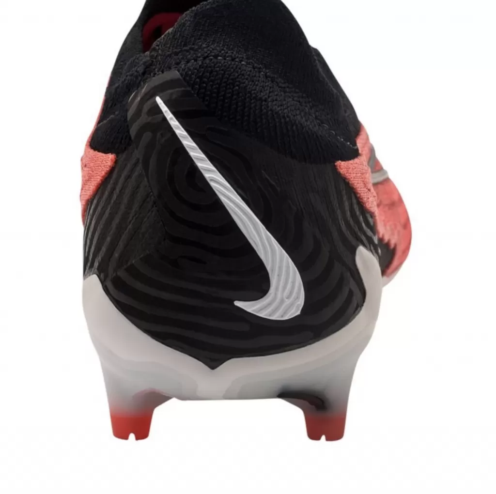 Бутсы профессиональные Nike Phantom GX Elite FG