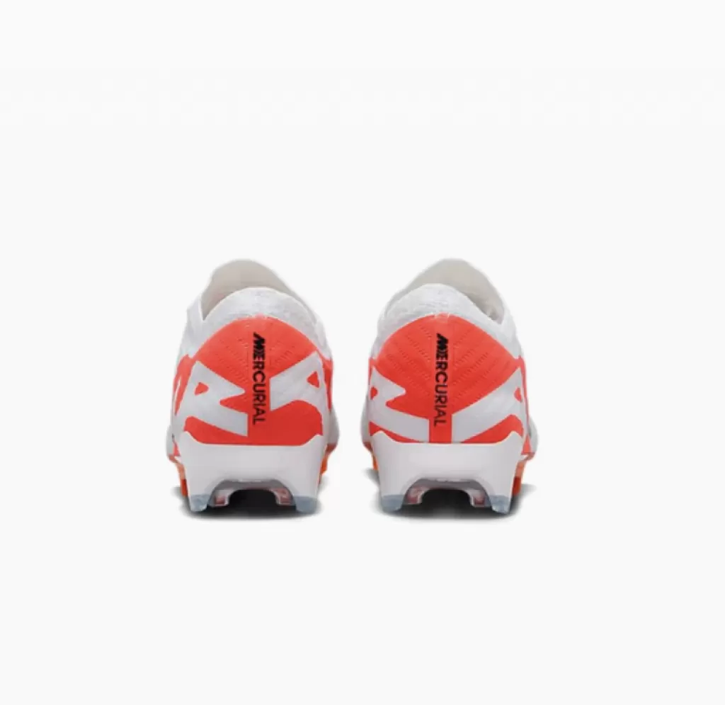 Бутсы профессиональные Nike Mercurial Vapor 15 Elite FG