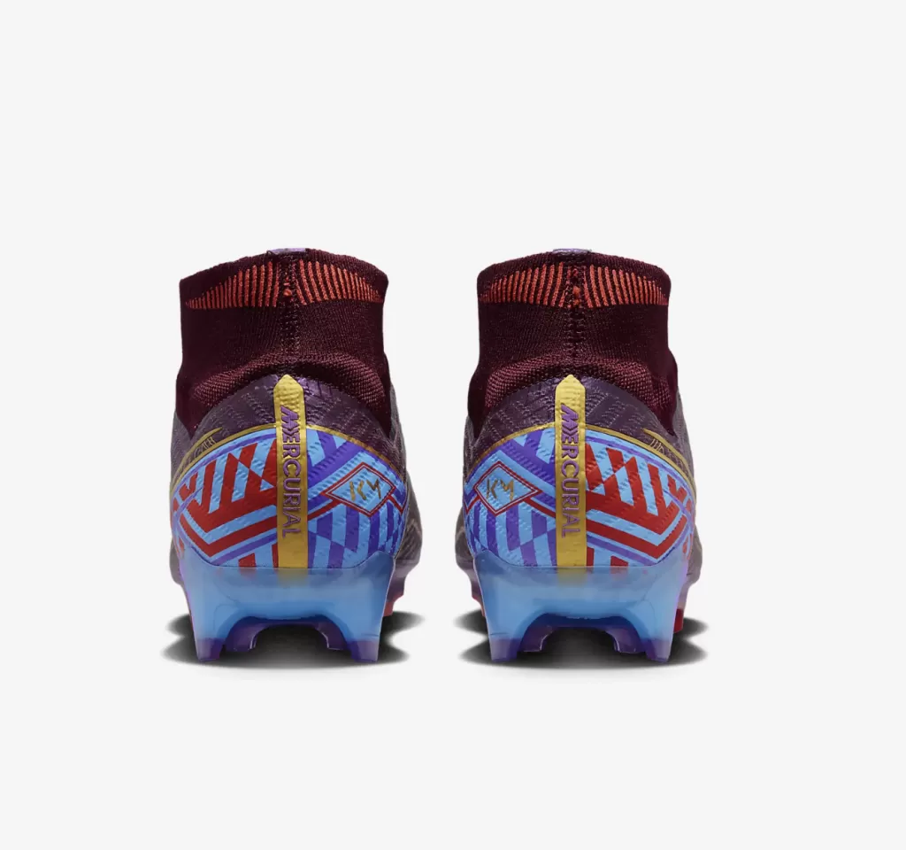 Бутсы профессиональные Nike Mercurial Superfly 9 Elite KM FG