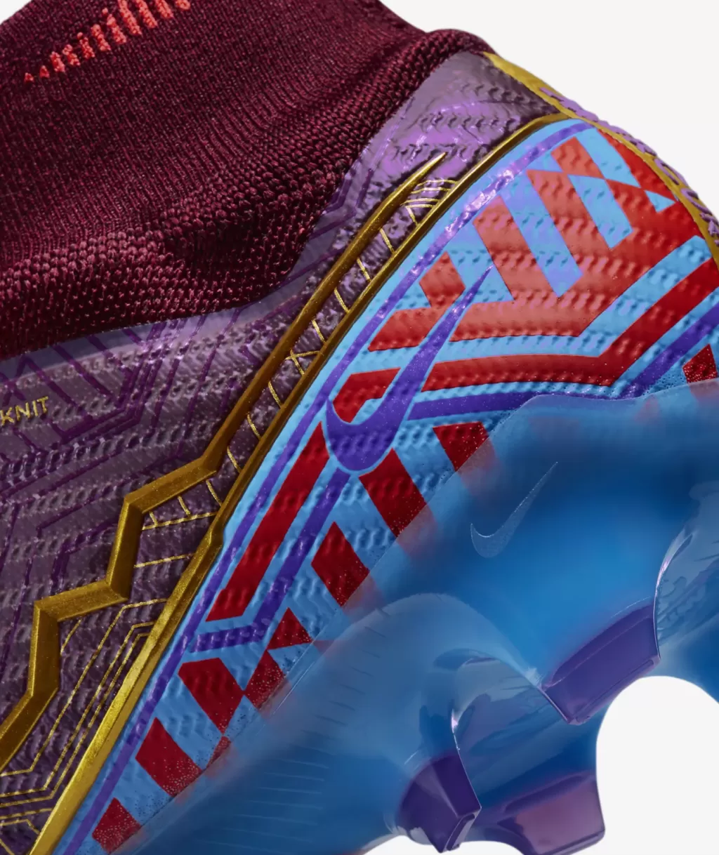 Бутсы профессиональные Nike Mercurial Superfly 9 Elite KM FG