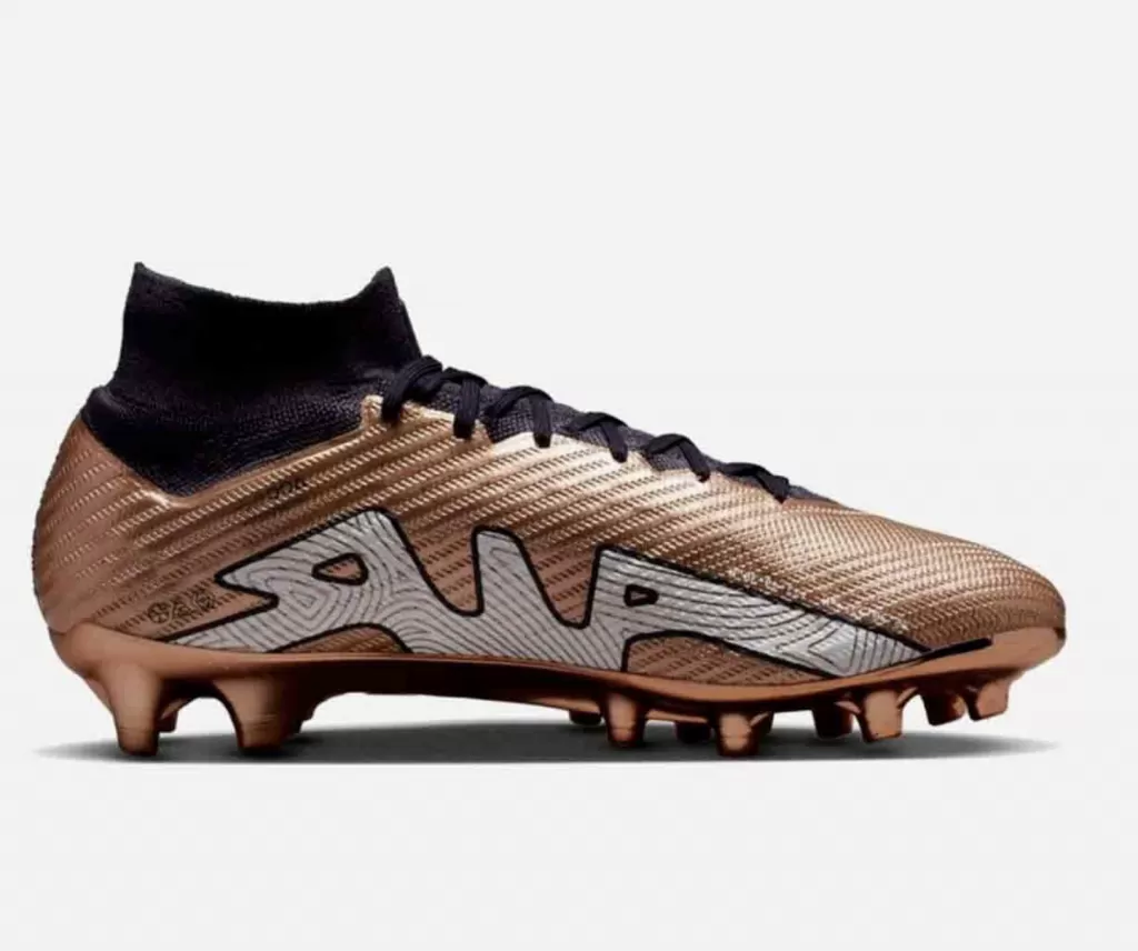 Бутсы профессиональные Nike Mercurial Superfly 9 Elite AG-Pro