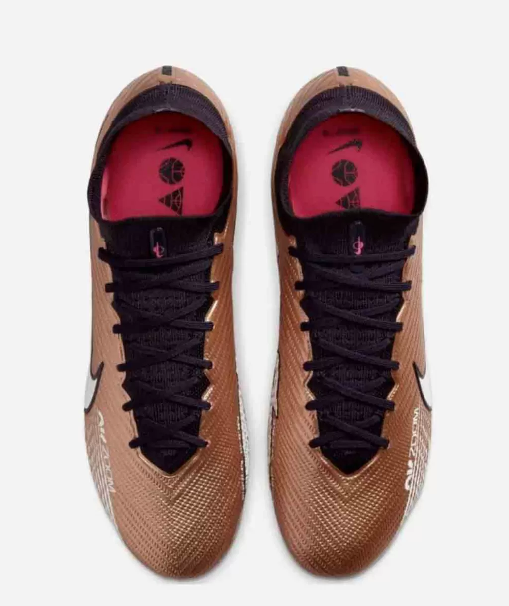 Бутсы профессиональные Nike Mercurial Superfly 9 Elite AG-Pro