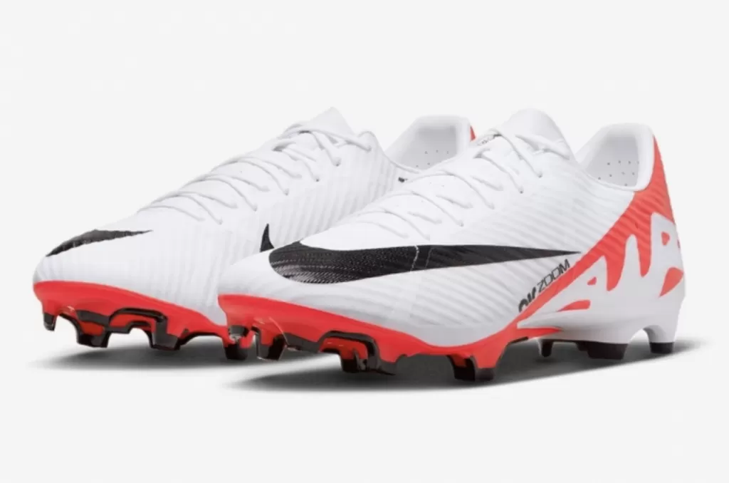 Бутсы Nike Mercurial Vapor 15 Academy MG