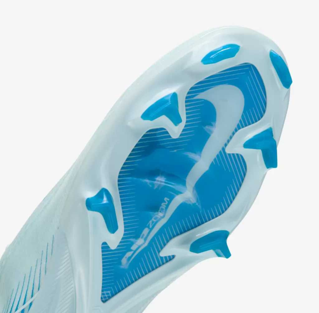 Бутсы профессиональные Nike Mercurial Vapor 16 Elite FG