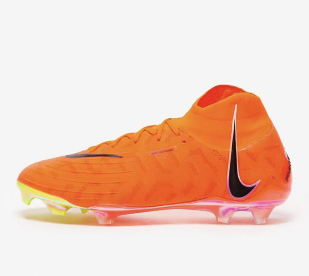 Бутсы профессиональные Nike Phantom Luna Elite FG