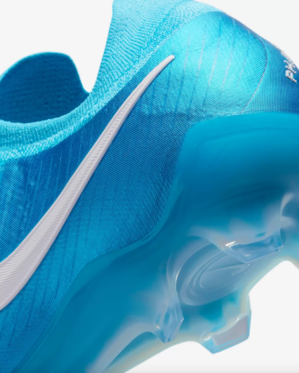 Бутсы профессиональные Nike Phantom GX II Elite FG