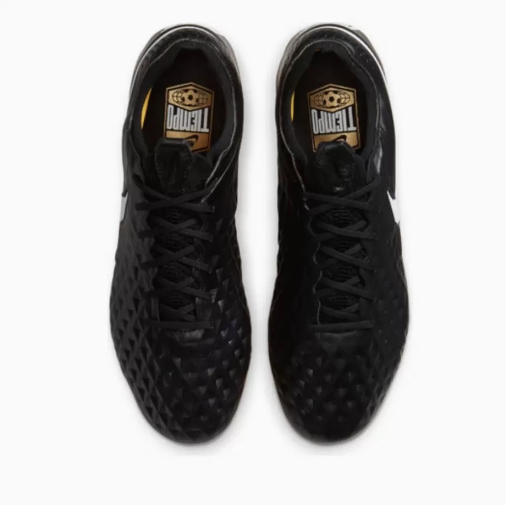 Профессиональные бутсы Nike Tiempo Legend 8 Elite FG