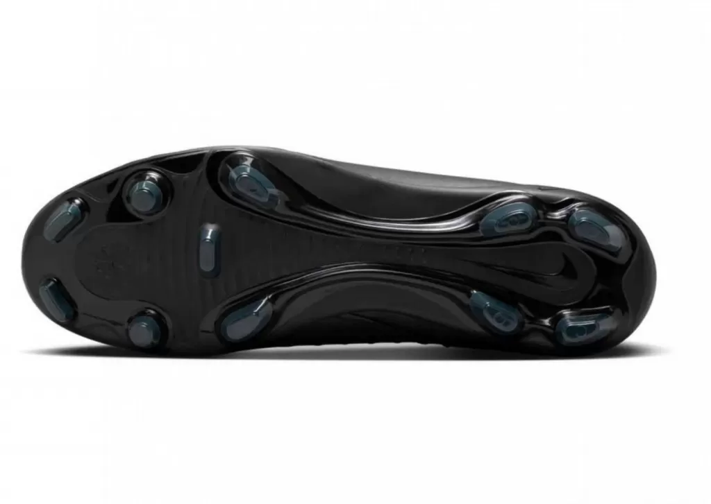 Бутсы Nike Phantom GX II Club FG