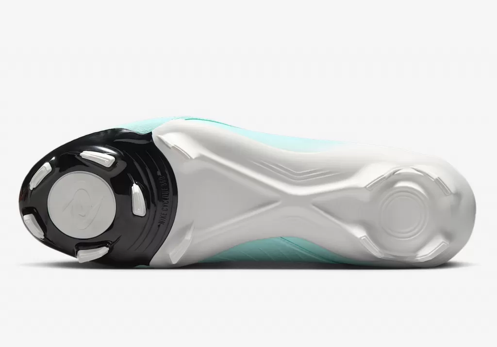 Бутсы Nike Phantom GX II Academy FG