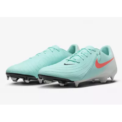 Бутсы Nike Phantom GX II Academy FG