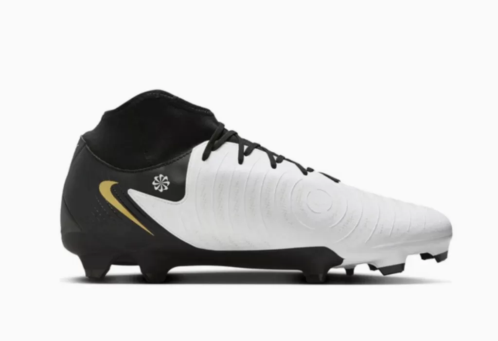 Бутсы Nike Phantom Luna 2 Academy FG
