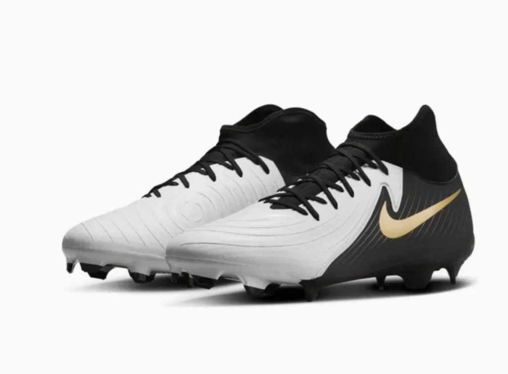 Бутсы Nike Phantom Luna 2 Academy FG