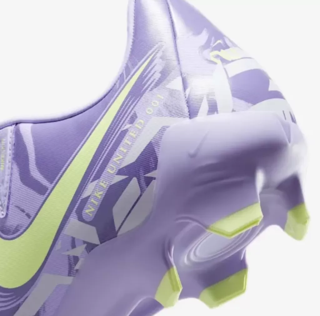 Бутсы Nike Phantom GX II Academy NU1 FG
