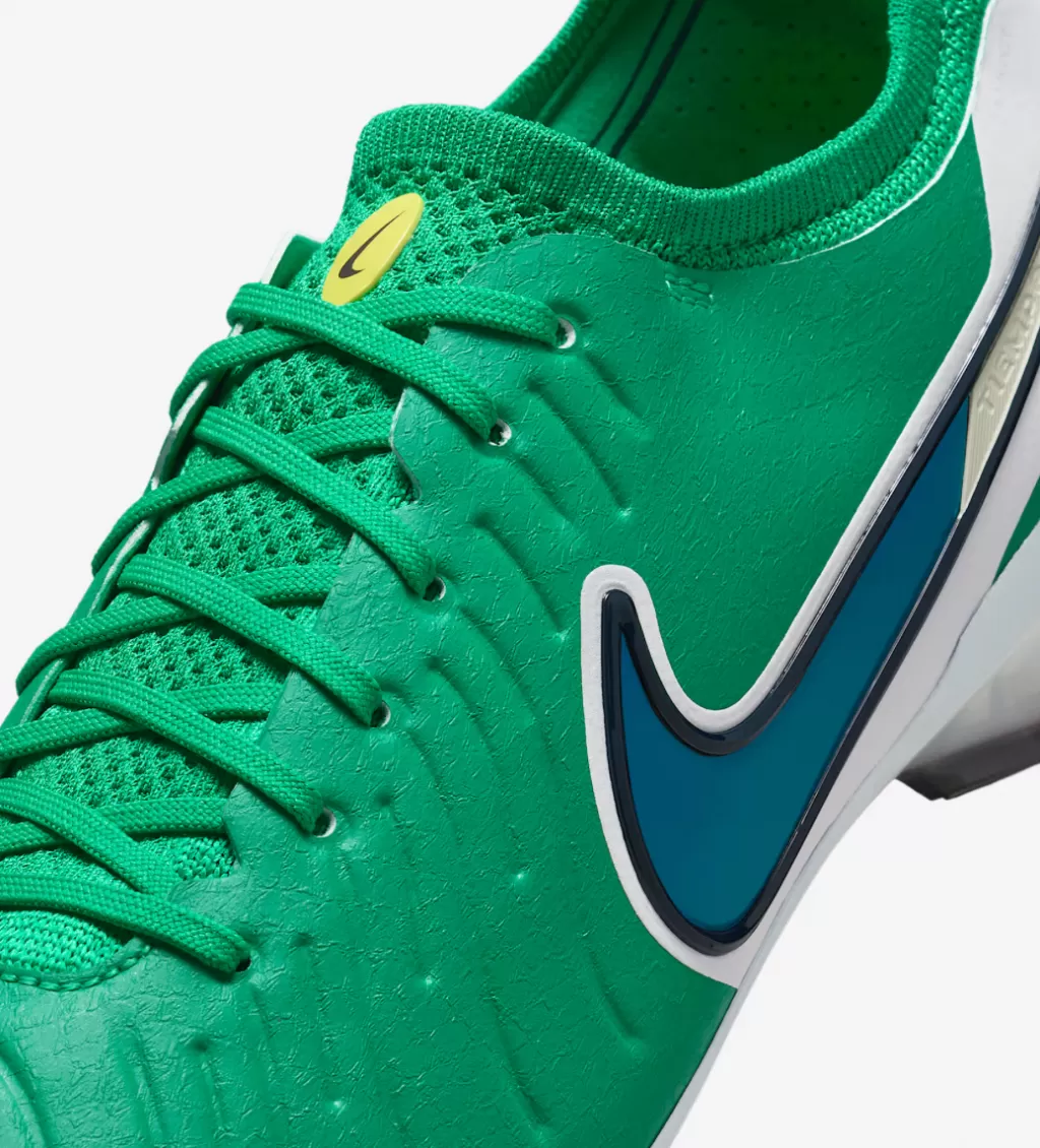 Бутсы профессиональные Nike Tiempo Legend 10 Elite LV8 FG