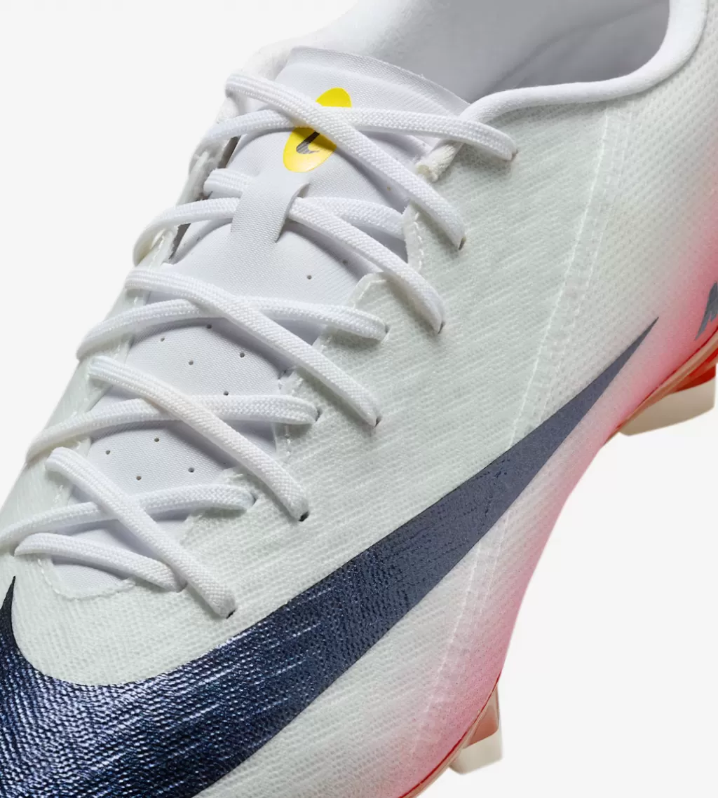 Бутсы Nike Mercurial Vapor 16 Academy LV8 FG