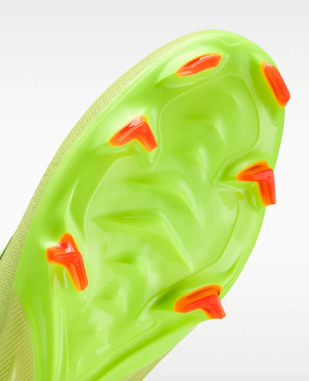 Бутсы полупрофессиональные Nike Mercurial Vapor 16 Pro FG-Pro