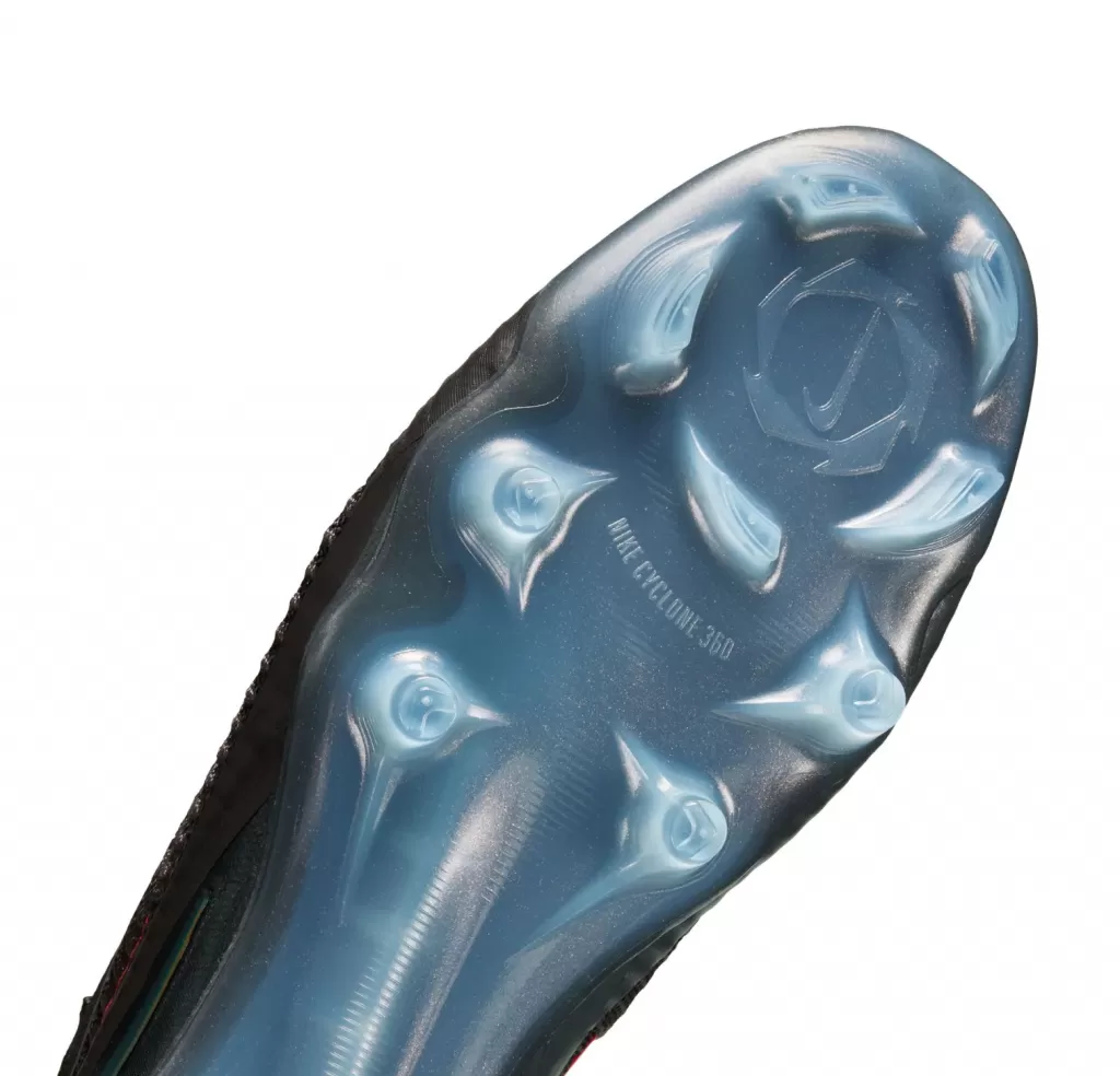 Бутсы профессиональные Nike Phantom 6 Low Elite LV8 FG