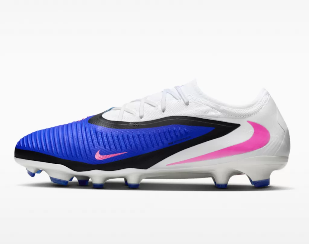 Бутсы полупрофессиональные Nike Phantom 6 Low Pro FG
