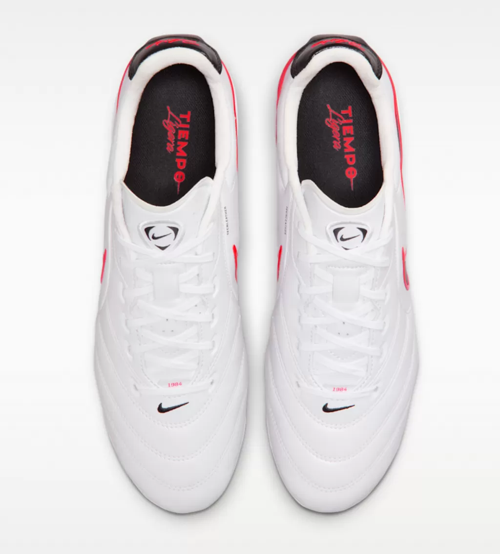 Бутсы полупрофессиональные Nike Tiempo Ligera Pro FG