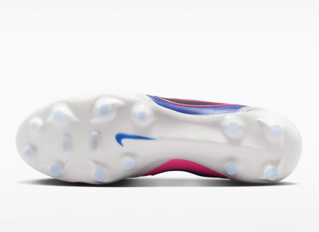 Бутсы полупрофессиональные Nike Tiempo Ligera Pro FG