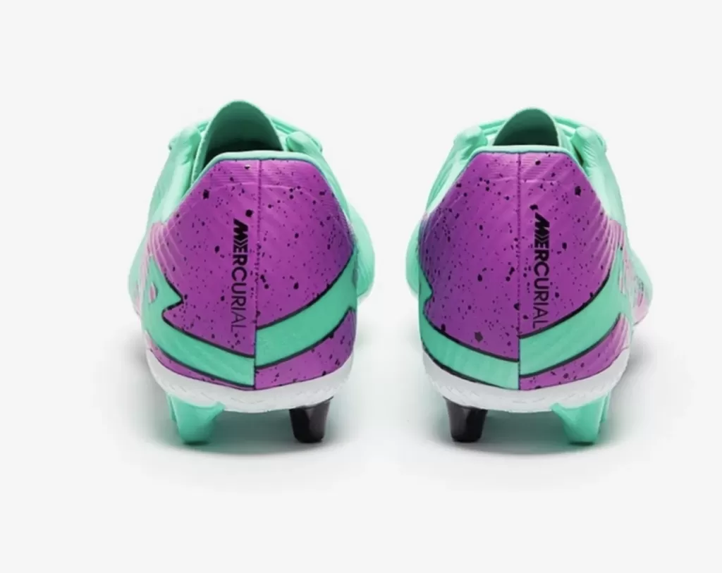 Бутсы Nike Mercurial Vapor 15 Academy AG