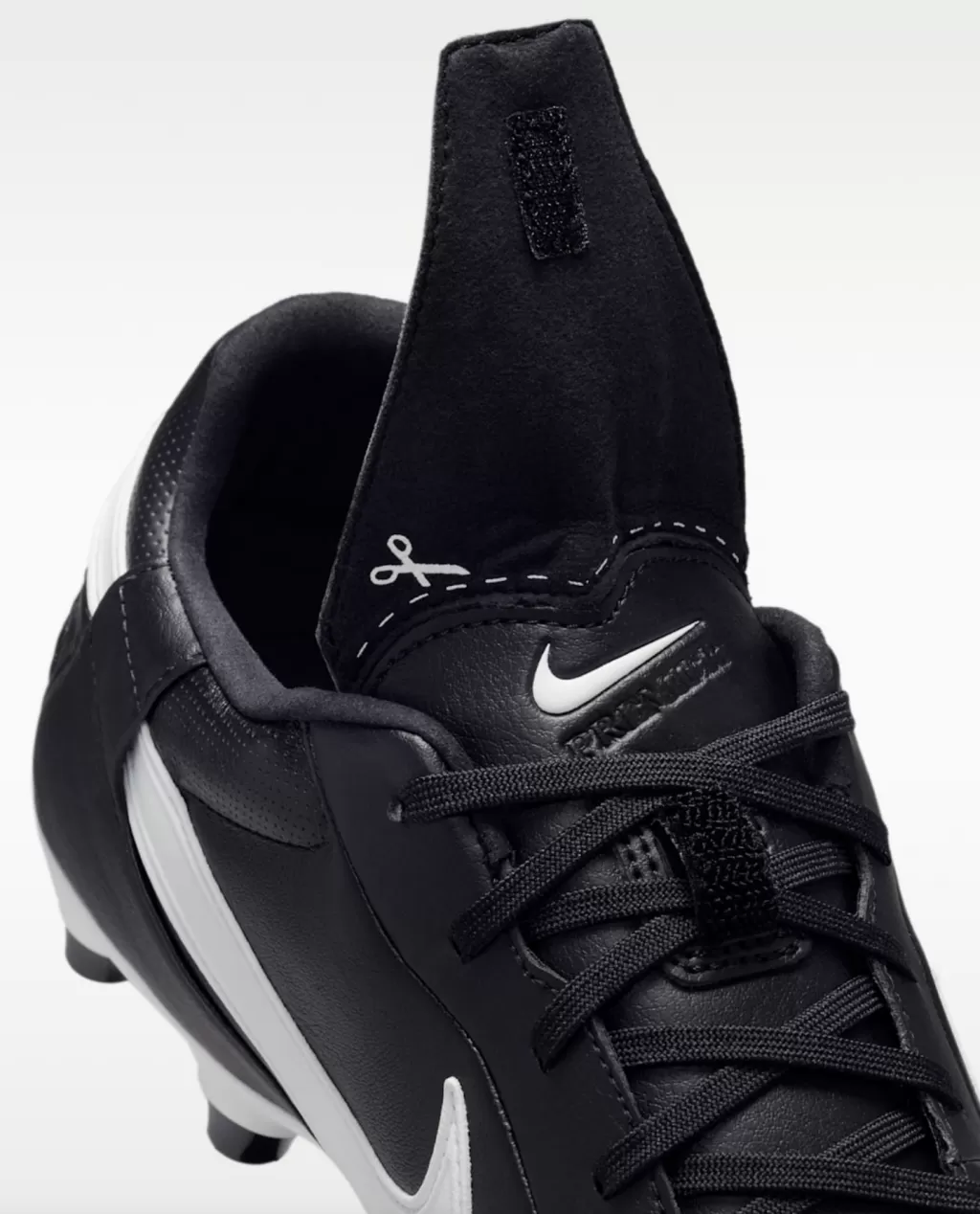 Бутсы профессиональные Nike Premier 3 FG