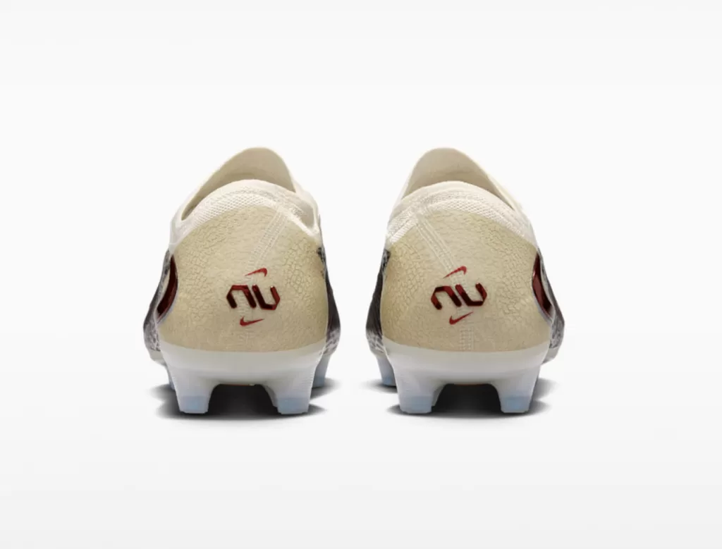 Бутсы профессиональные Nike Phantom 6 Low NU3 Elite FG
