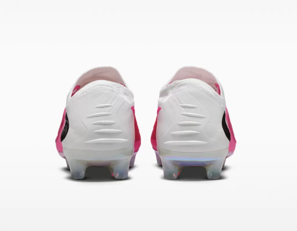 Бутсы профессиональные Nike Phantom 6 Low Elite FG