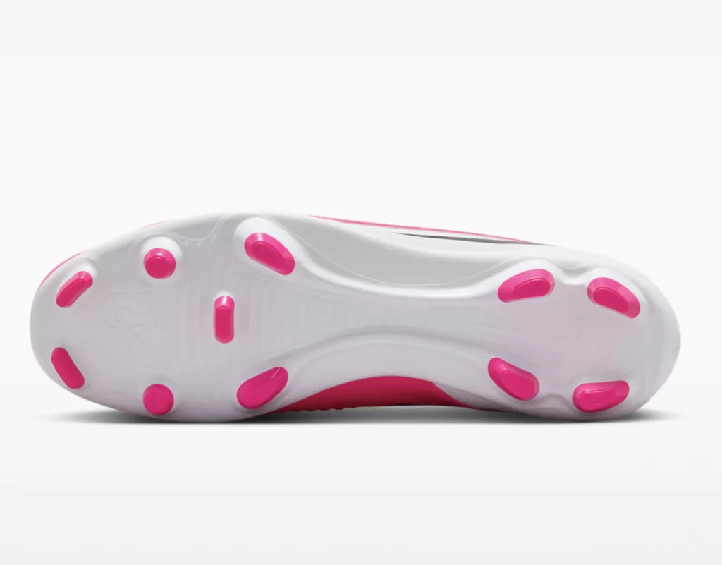 Бутсы Nike Phantom 6 Low Club FG