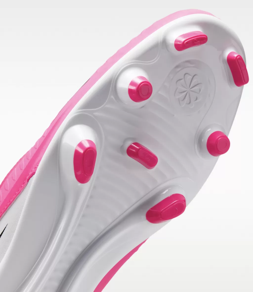 Бутсы Nike Phantom 6 Low Club FG