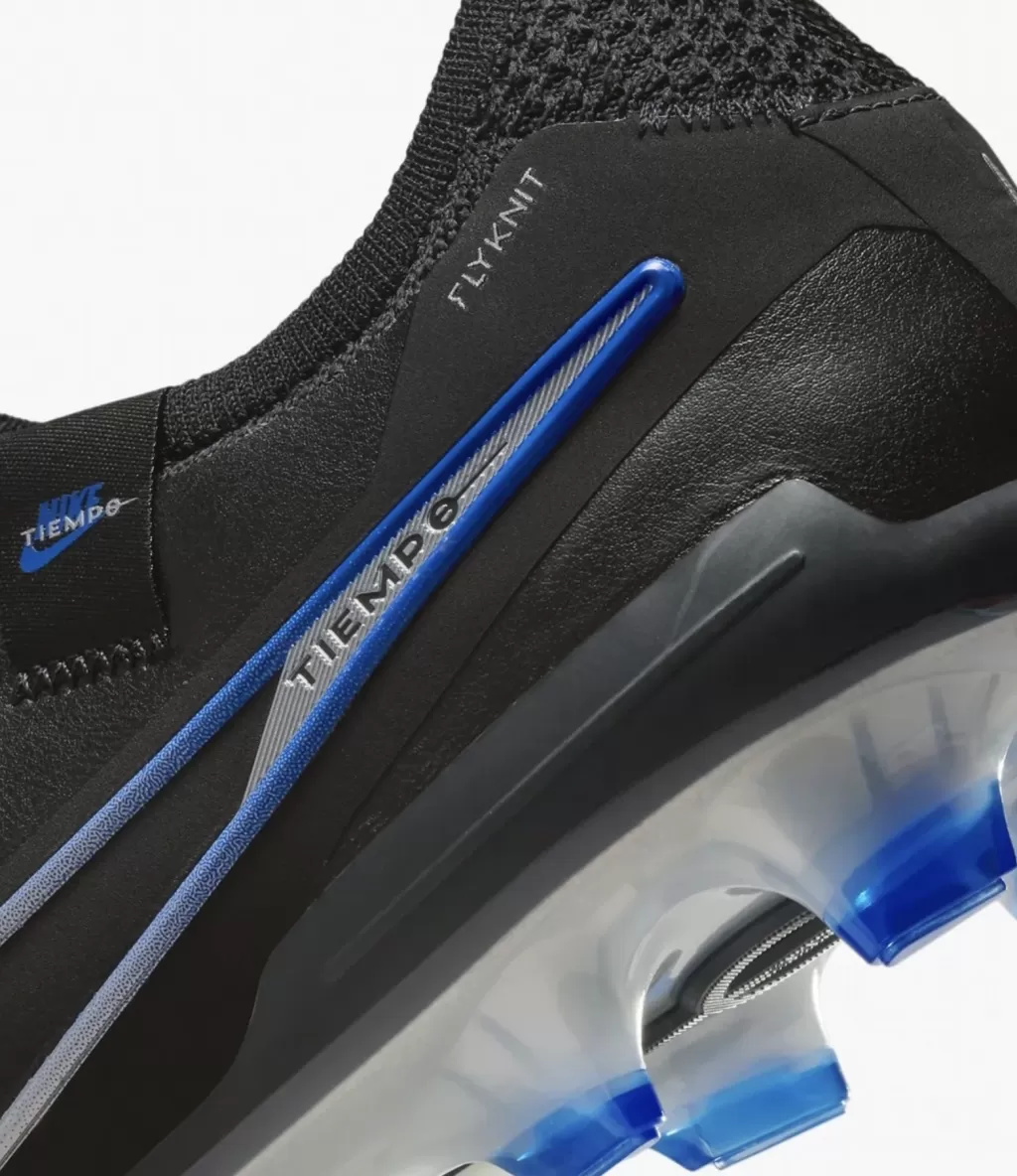 Бутсы профессиональные Nike Tiempo Legend 10 Elite FG
