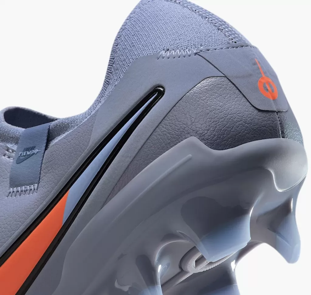 Бутсы полупрофессиональные Nike Tiempo Legend 10 Pro FG