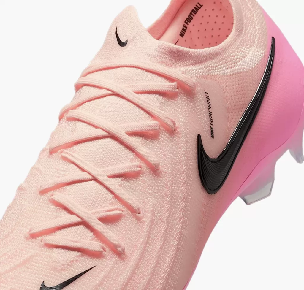 Бутсы профессиональные Nike Phantom GX II Elite FG