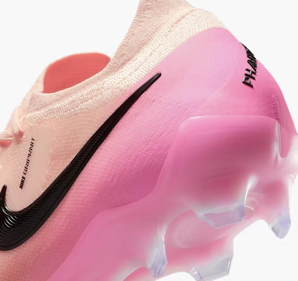 Бутсы профессиональные Nike Phantom GX II Elite FG