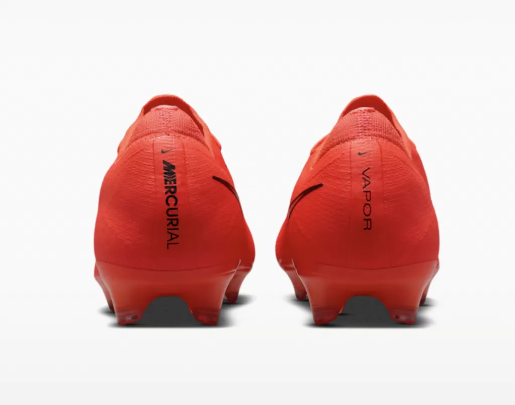 Бутсы профессиональные Nike Mercurial Vapor 17 Elite FG