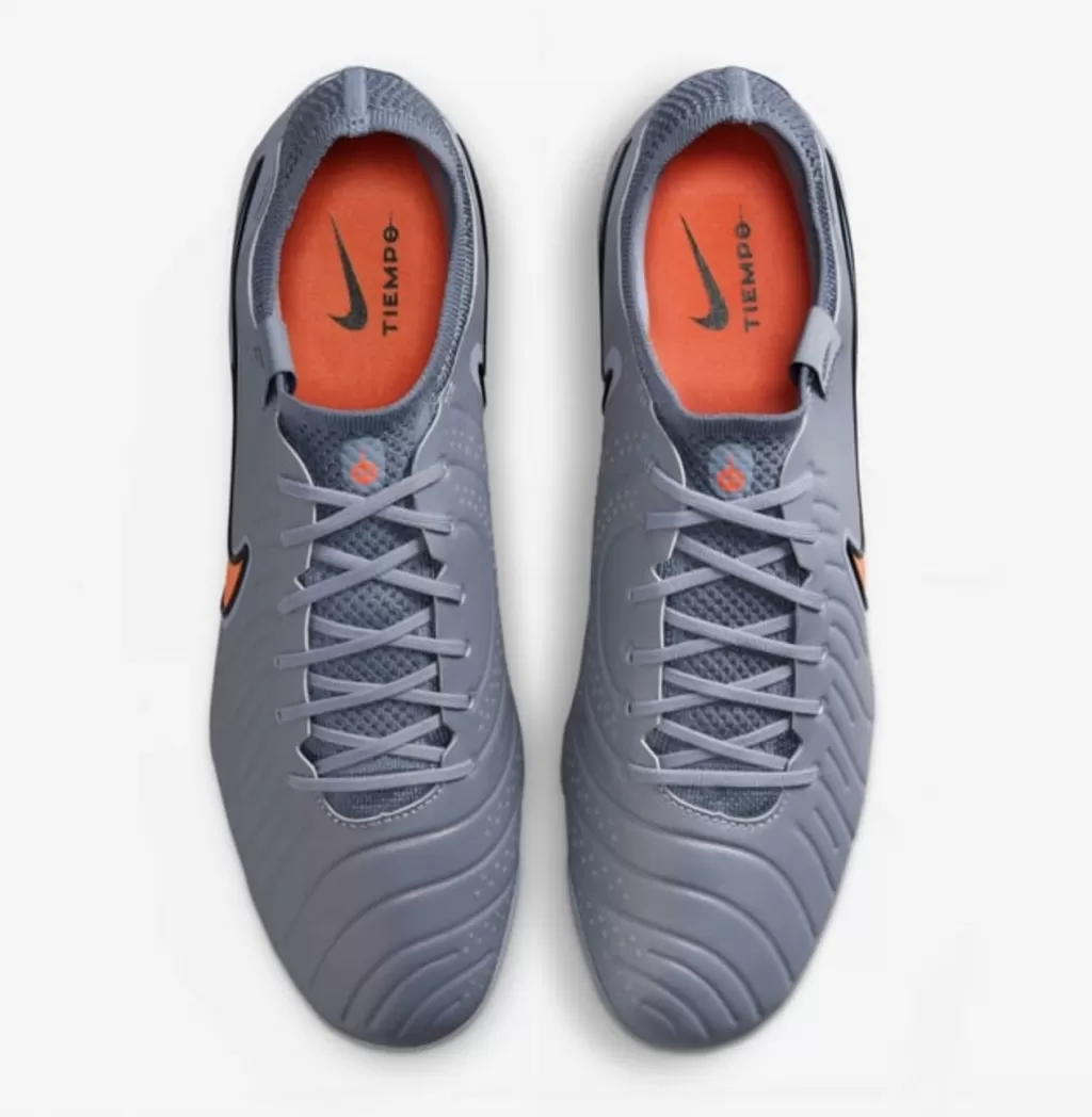 Бутсы профессиональные Nike Tiempo Legend 10 Elite FG