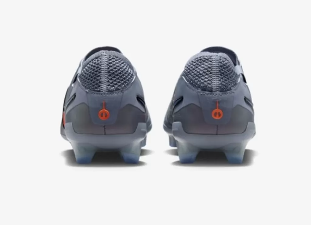 Бутсы профессиональные Nike Tiempo Legend 10 Elite FG