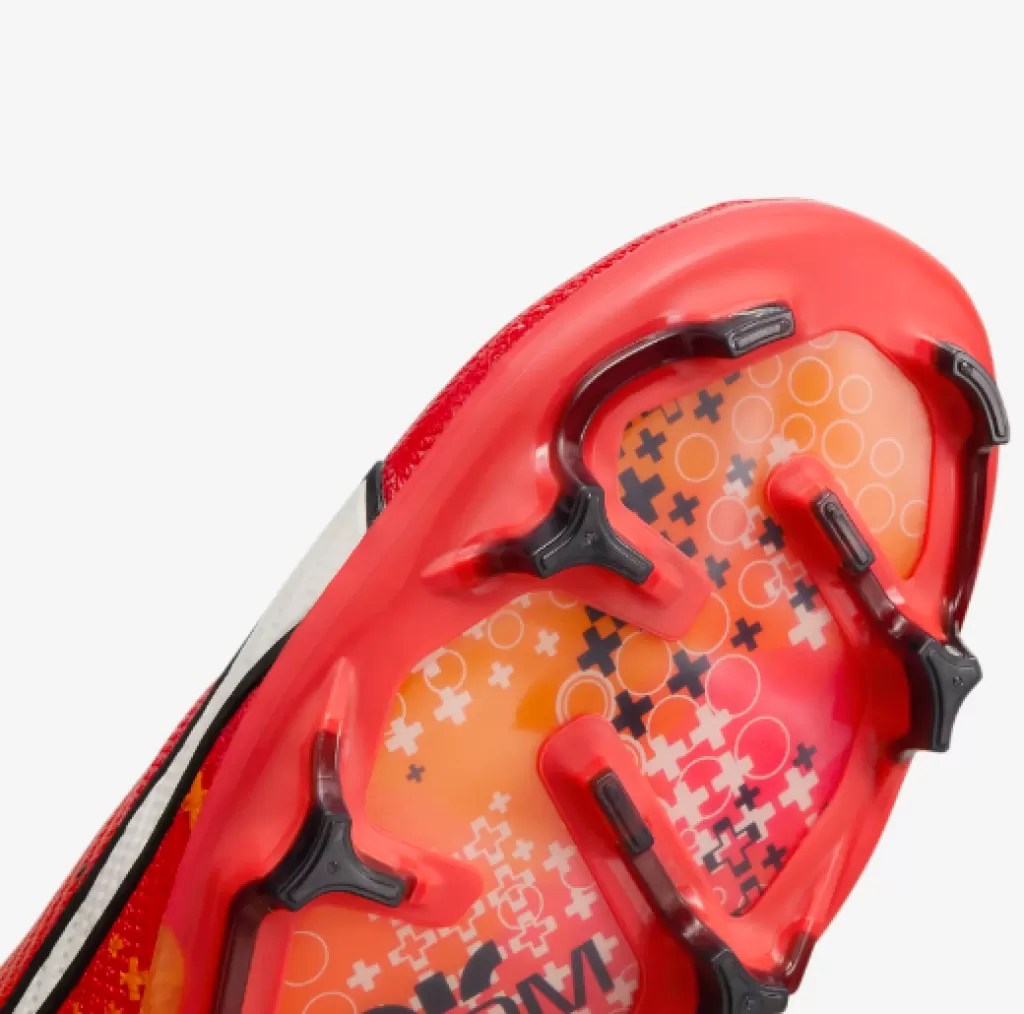 Бутсы профессиональные Nike Mercurial Vapor 15 Elite DS FG