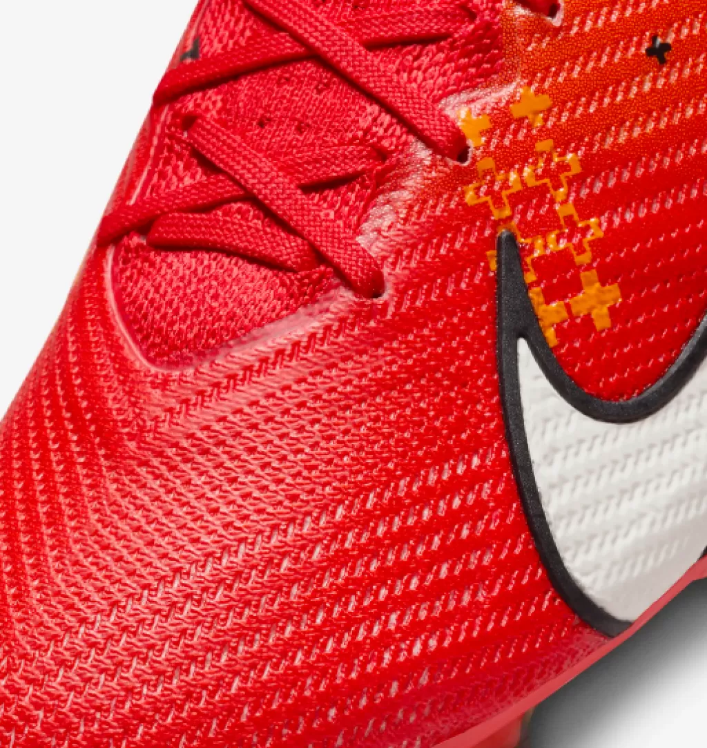Бутсы профессиональные Nike Mercurial Vapor 15 Elite DS FG
